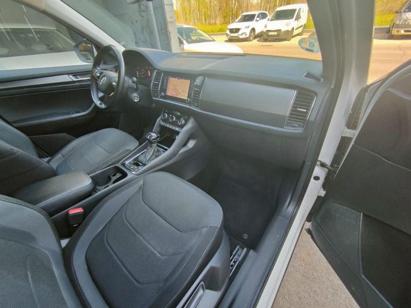 Foto 5 de SKODA Kodiaq 2.0 TDI 110KW 150cv DSG 4x4 Ambition