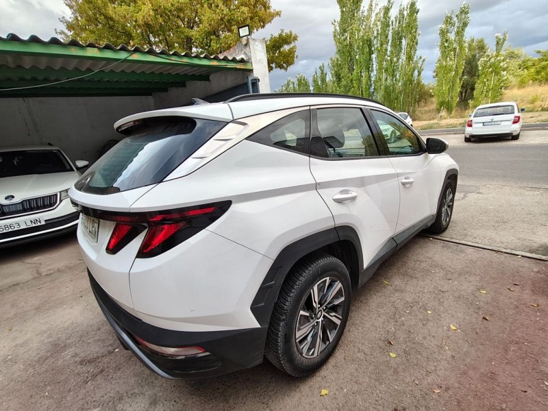 Foto 4 de HYUNDAI TUCSON 1.6 TGDI 169kW 230CV HEV Maxx Auto