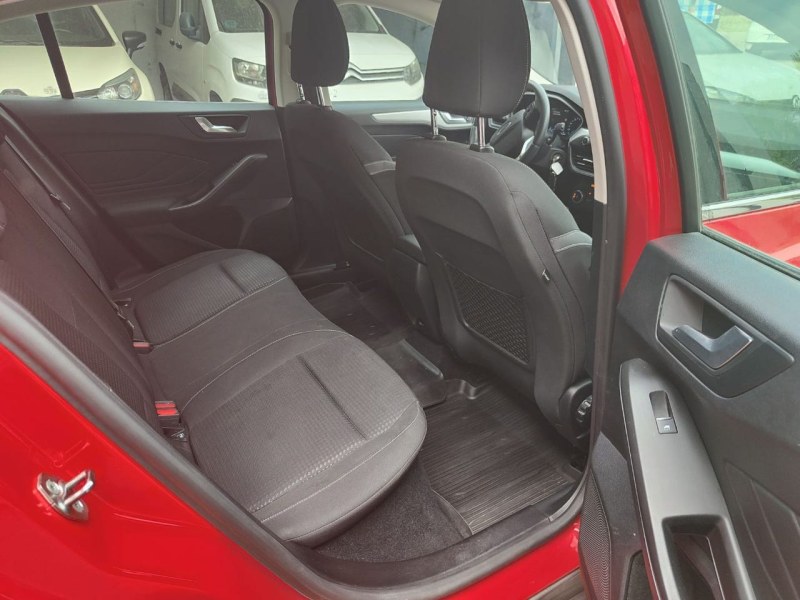 Foto 6 de FORD Focus 1.5 Ecoblue 88kW Trend