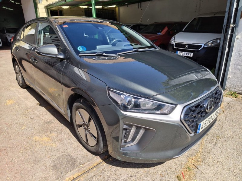 Foto 2 de HYUNDAI IONIQ 1.6 GDI HEV Klass DCT