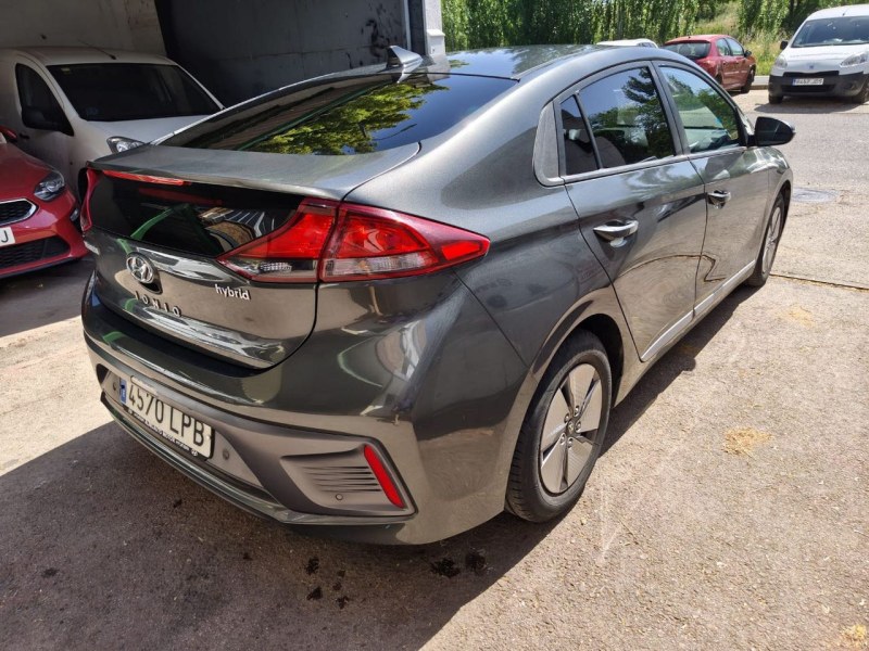 Foto 3 de HYUNDAI IONIQ 1.6 GDI HEV Klass DCT