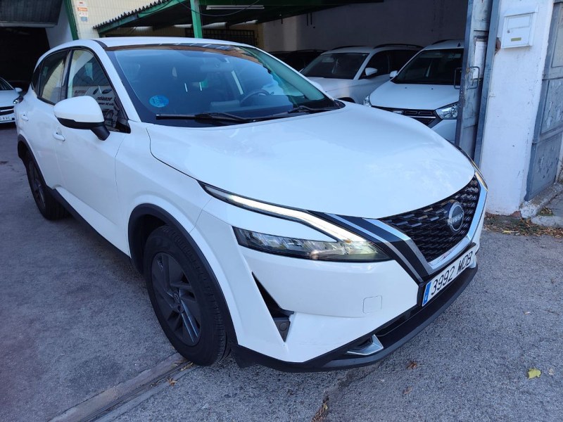 Foto 2 de NISSAN QASHQAI DIGT 103kW 140CV mHEV 4x2 Acenta
