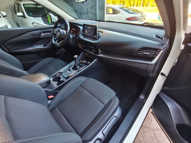Foto 5 de NISSAN QASHQAI DIGT 103kW 140CV mHEV 4x2 Acenta