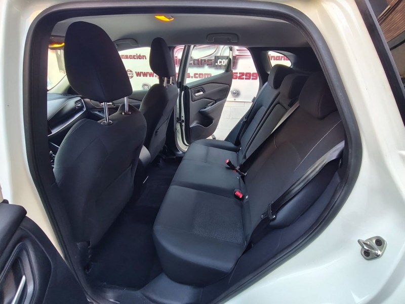 Foto 7 de NISSAN QASHQAI DIGT 103kW 140CV mHEV 4x2 Acenta