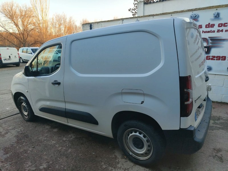 Foto 2 de CITROEN Berlingo Talla M BlueHDi 75 CONTROL
