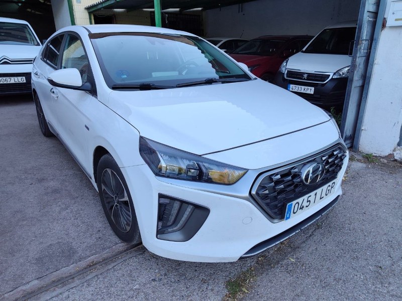 Foto 2 de HYUNDAI IONIQ 1.6 GDI PHEV Klass DT