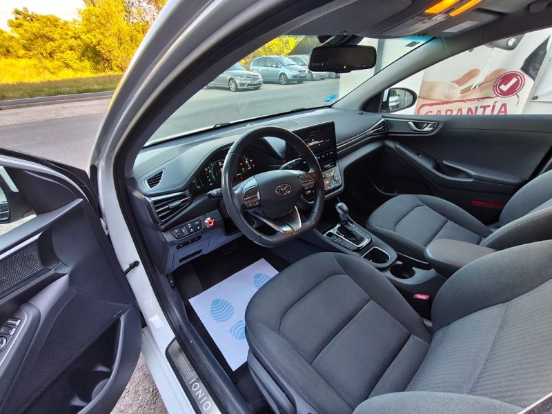 Foto 6 de HYUNDAI IONIQ 1.6 GDI PHEV Klass DT