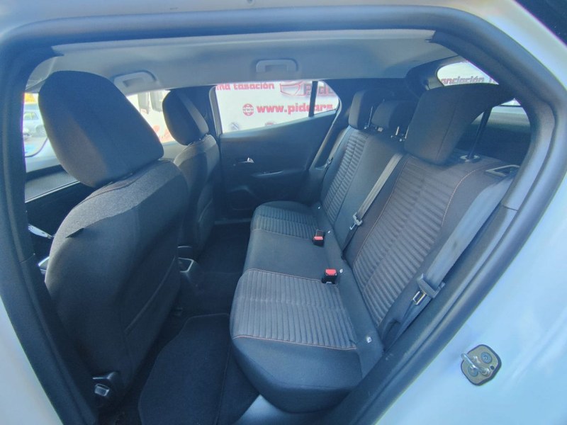 Foto 7 de PEUGEOT 2008 Active BlueHDI 81kW 110CV