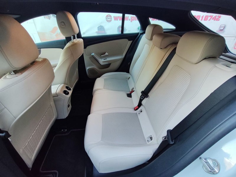 Foto 7 de MERCEDES-BENZ CLA CLA 220 D DCT Shooting Brake