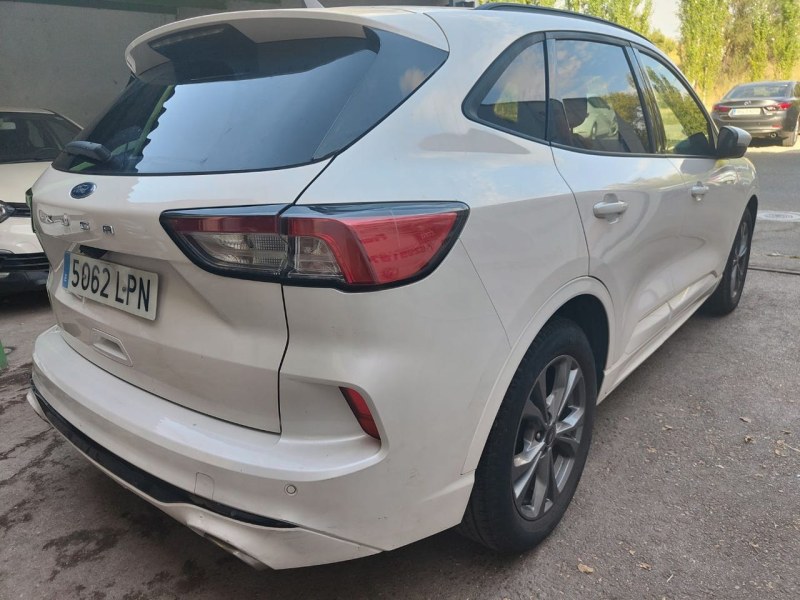 Foto 3 de FORD Kuga STLine X 1.5 EcoBlue 88kW 120CV