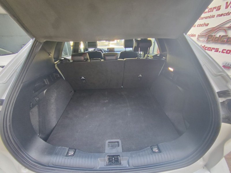 Foto 9 de FORD Kuga STLine X 1.5 EcoBlue 88kW 120CV