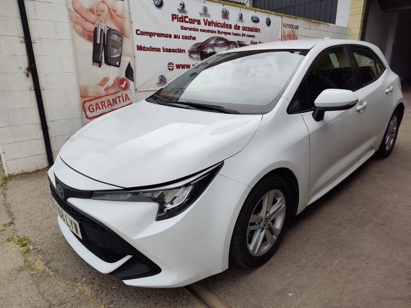 TOYOTA Corolla 1.8 125H BUSINESS ECVT