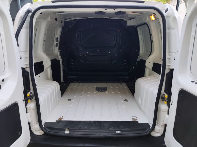 Foto 7 de FIAT Fiorino Cargo SX N1 1.3 MJet 59 kW 80 CV