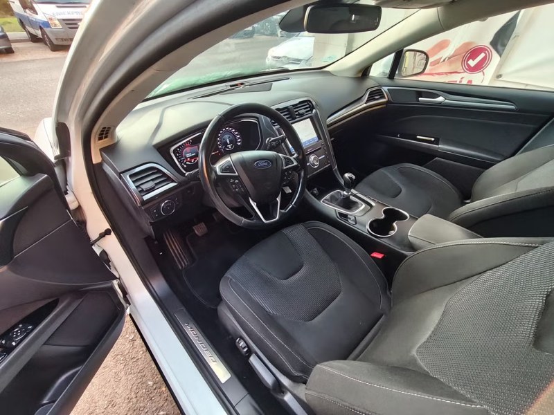 Foto 6 de FORD Mondeo 2.0 TDCi 110kW 150CV Titanium