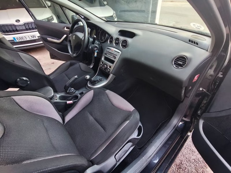 Foto 6 de PEUGEOT 308 Nuevo 308 5p Access 1.6 eHDi 115
