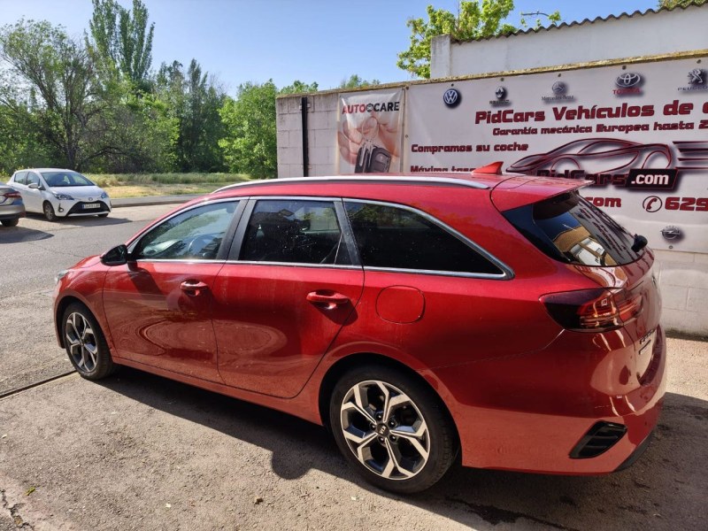 Foto 4 de KIA Ceed Tourer Tourer 1.6 MHEV 100kW Tech DCT