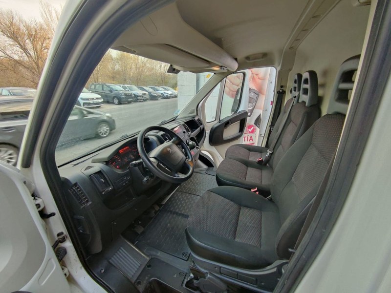 Foto 5 de PEUGEOT Boxer 330 L1 H1 BHDI 88kW 120CV SS 6 Vel. M