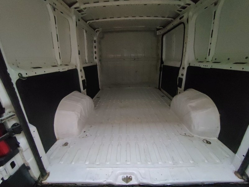 Foto 7 de PEUGEOT Boxer 330 L1 H1 BHDI 88kW 120CV SS 6 Vel. M